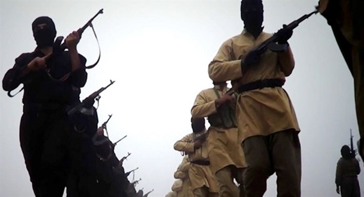 تركيا تواصل ابتزاز