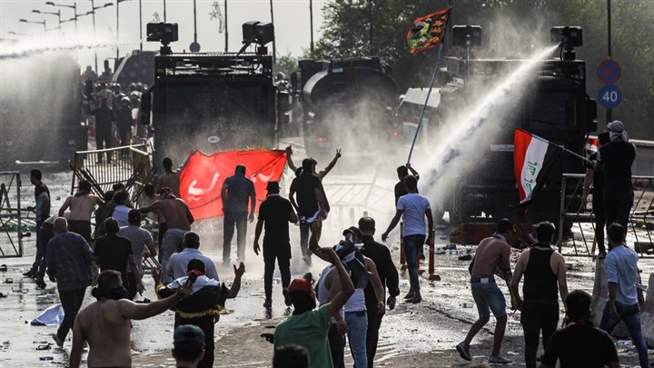 لإجهاض الثورة العراقية..