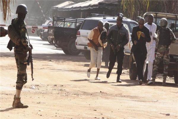 بعد هجوم مالي.. وزير