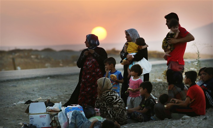 على خُطى أجداده المُحتلين..