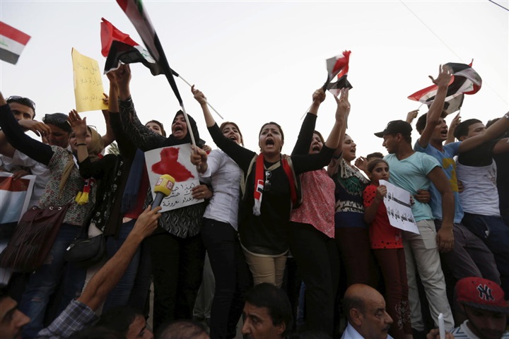 بـ«أسلحة إيران المحرمة»..