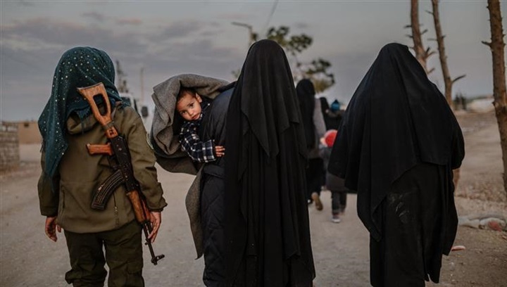 بعودة مقاتليها على