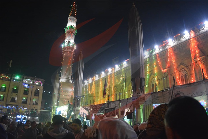 في مولد الحسين..