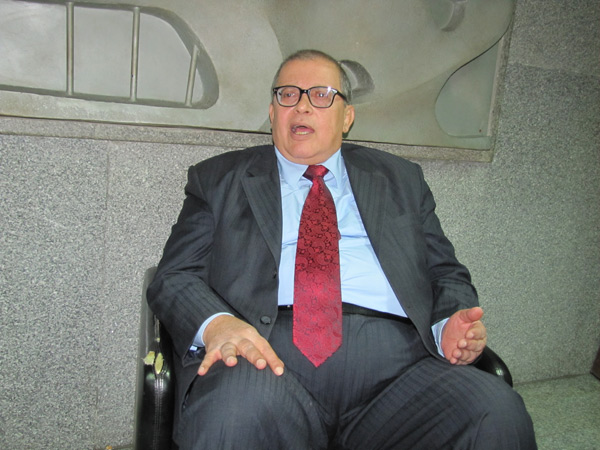 الباحث السياسي محمد