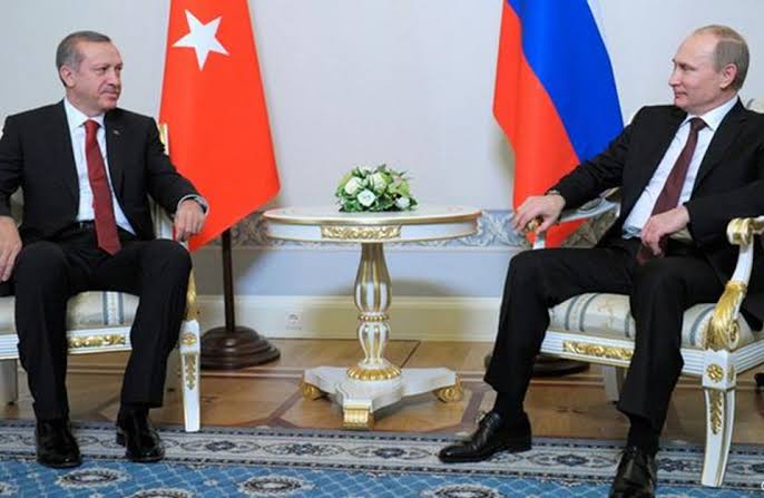 «إدلب» تضع ثلاثة