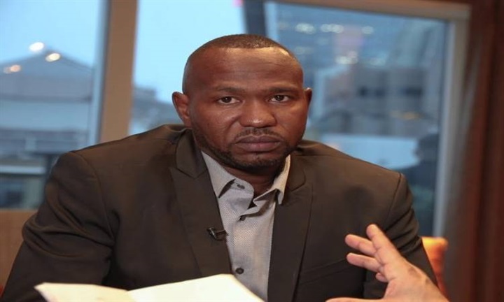 سودانيون تحت العلم