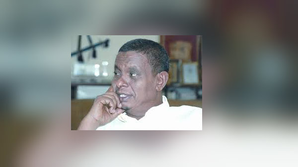 الدكتور حسن مكي الخبير