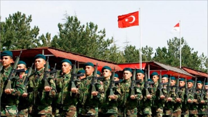 الخائف فوق عرش الدم..