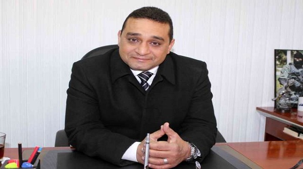 حاتم صابر، الخبير