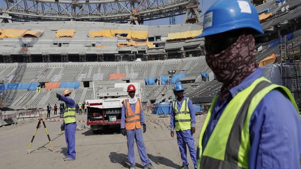 «كورونا» يلتهم القطريين..