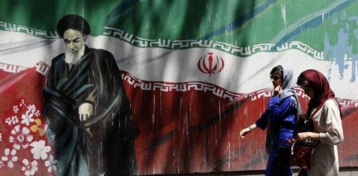 «سفارة افتراضية»..متاجرة