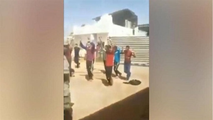 بعد الإساءة للعمالة..