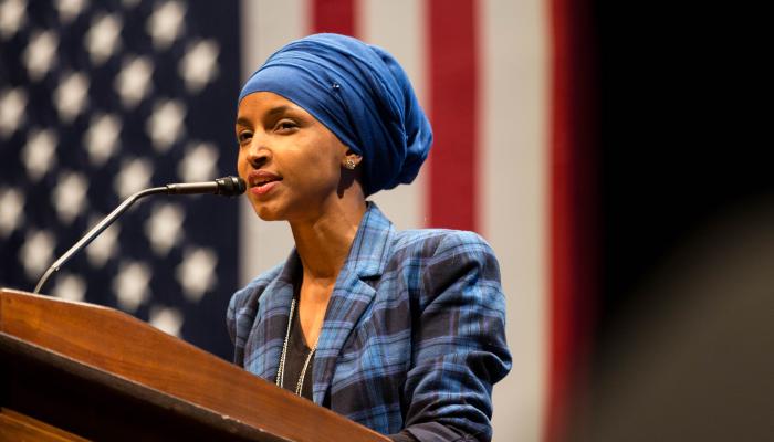 بدعم احتجاجات الشارع