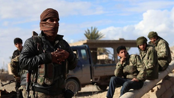 مواصلًا حماقاته..