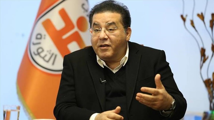 في خندق الخونة..