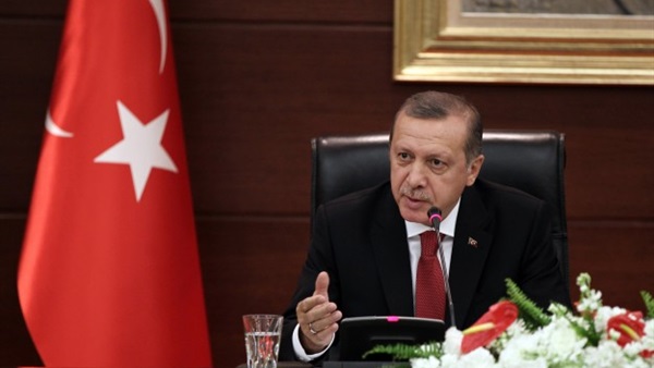 التوتر بين باريس