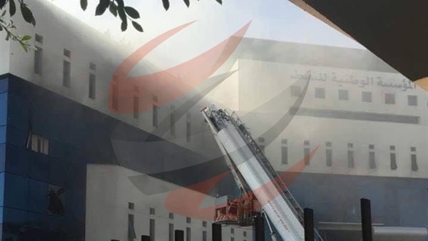 صراع المؤسسات يكشف