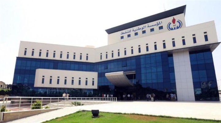 صراع المؤسسات يكشف