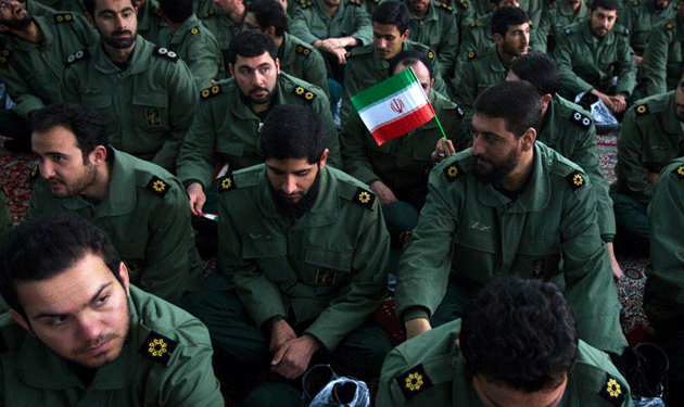 «دهقان» في فوهة المدفع..