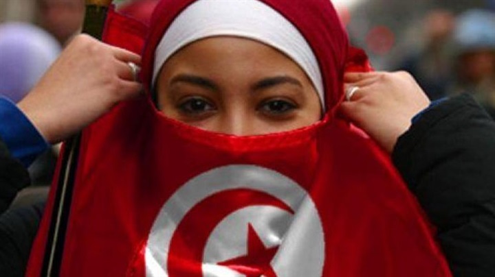 التونسيون يتظاهرون..