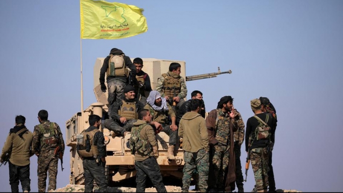 مستغلًا هشاشتها الأمنية..