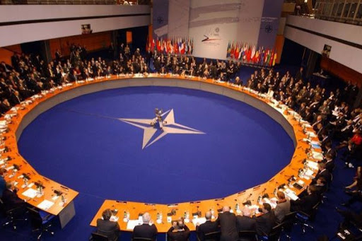 «انسحبوا».. إستراتيجية