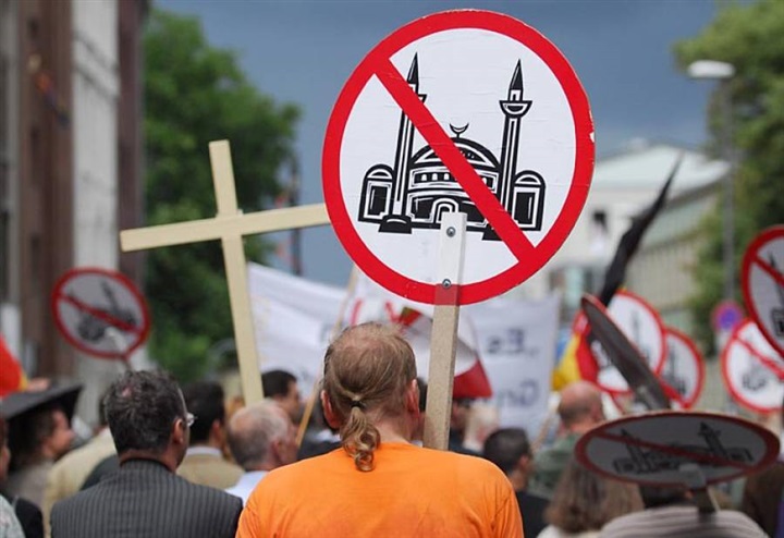 كيف استخدم اليمين