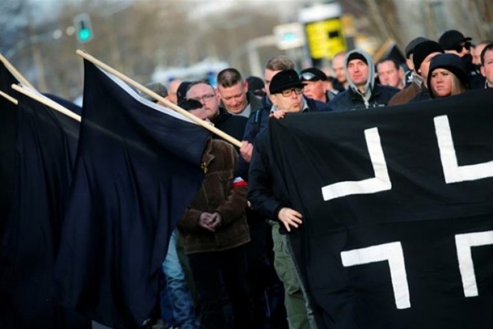 اليمين المتطرف في