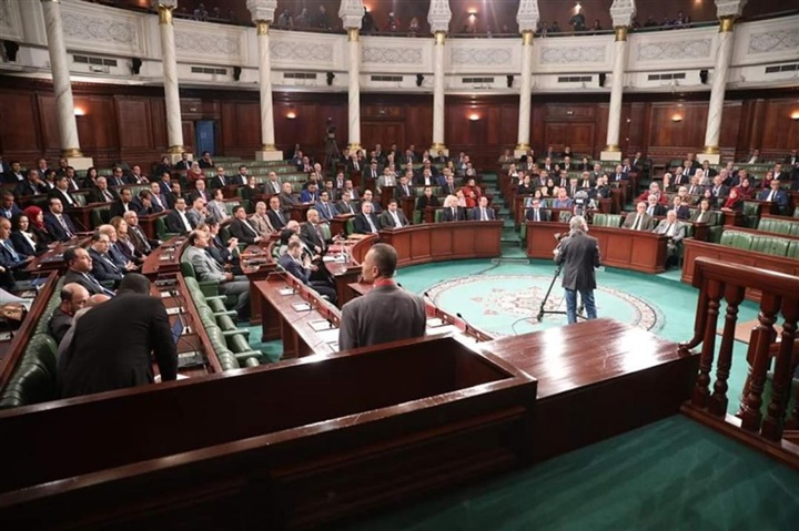 عقبات عدة تواجه الاستحقاق