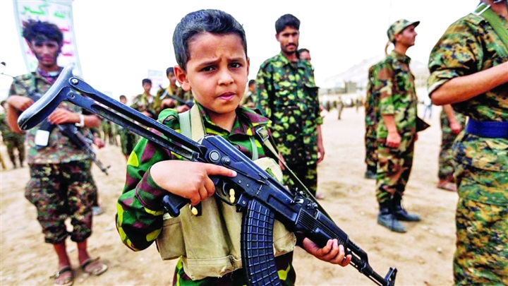 تجنيد الأطفال مقابل